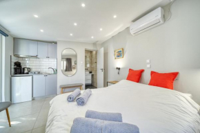 Chic rooftop studio w/ terrace - Near Acropolis